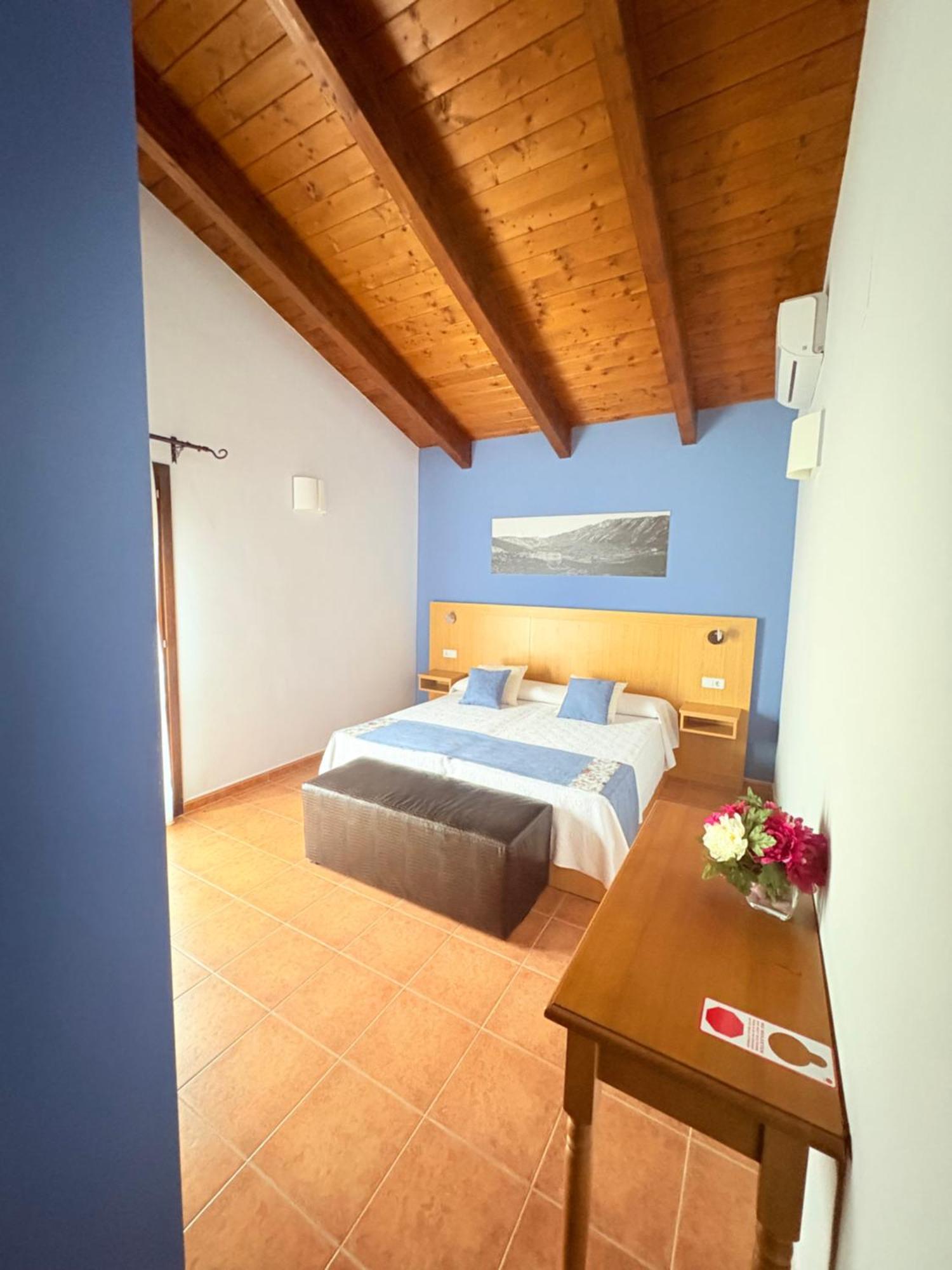 Hotel Guara Inluka Las Almunias Chambre photo