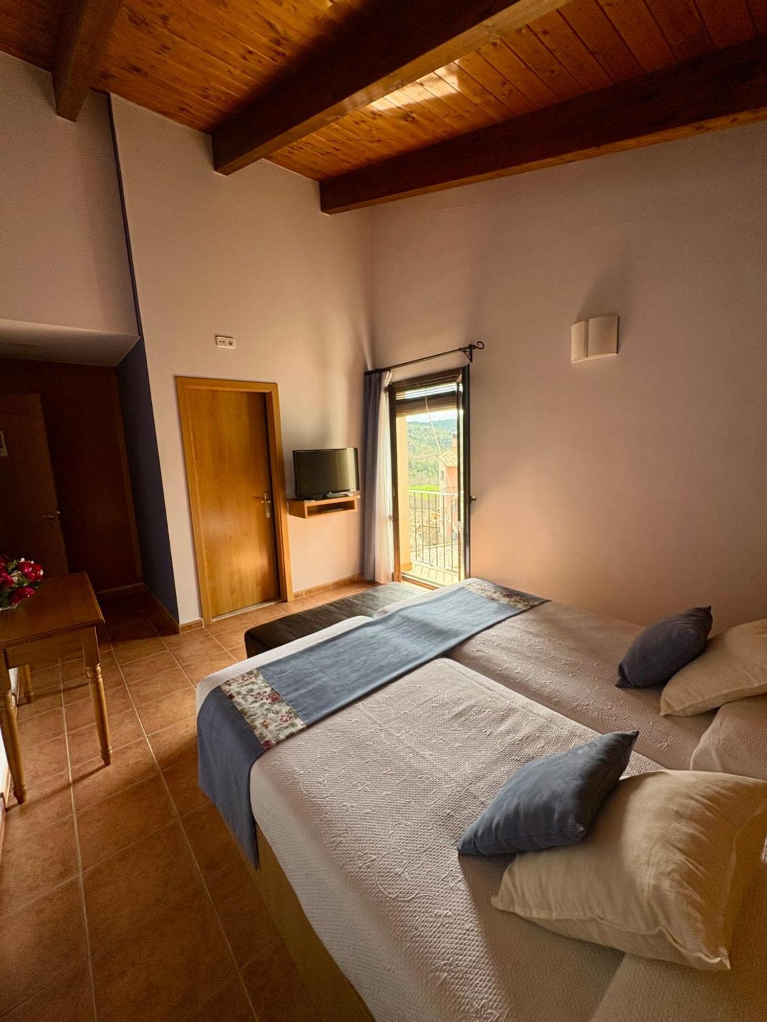 Hotel Guara Inluka Las Almunias Chambre photo