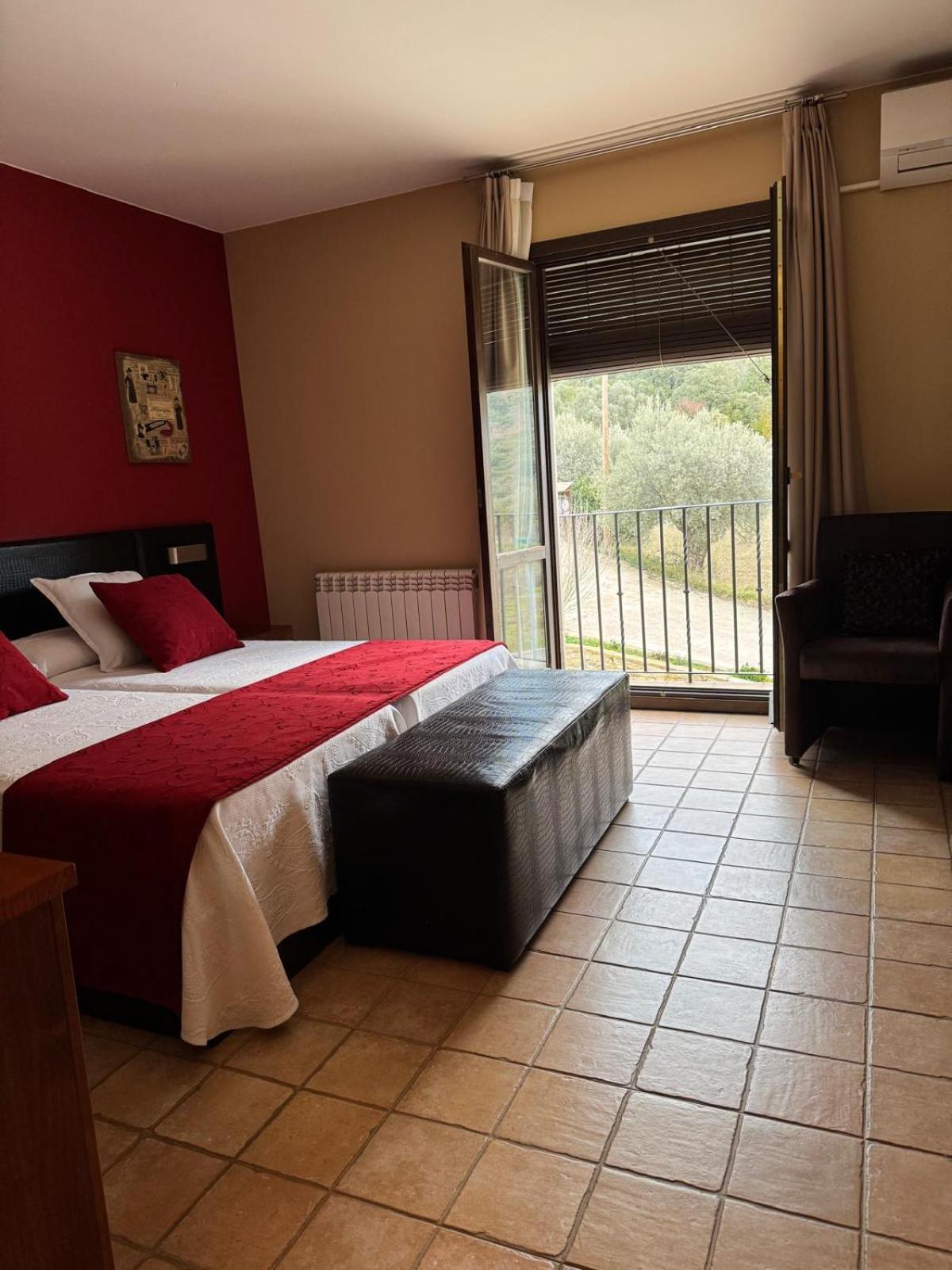 Hotel Guara Inluka Las Almunias Chambre photo