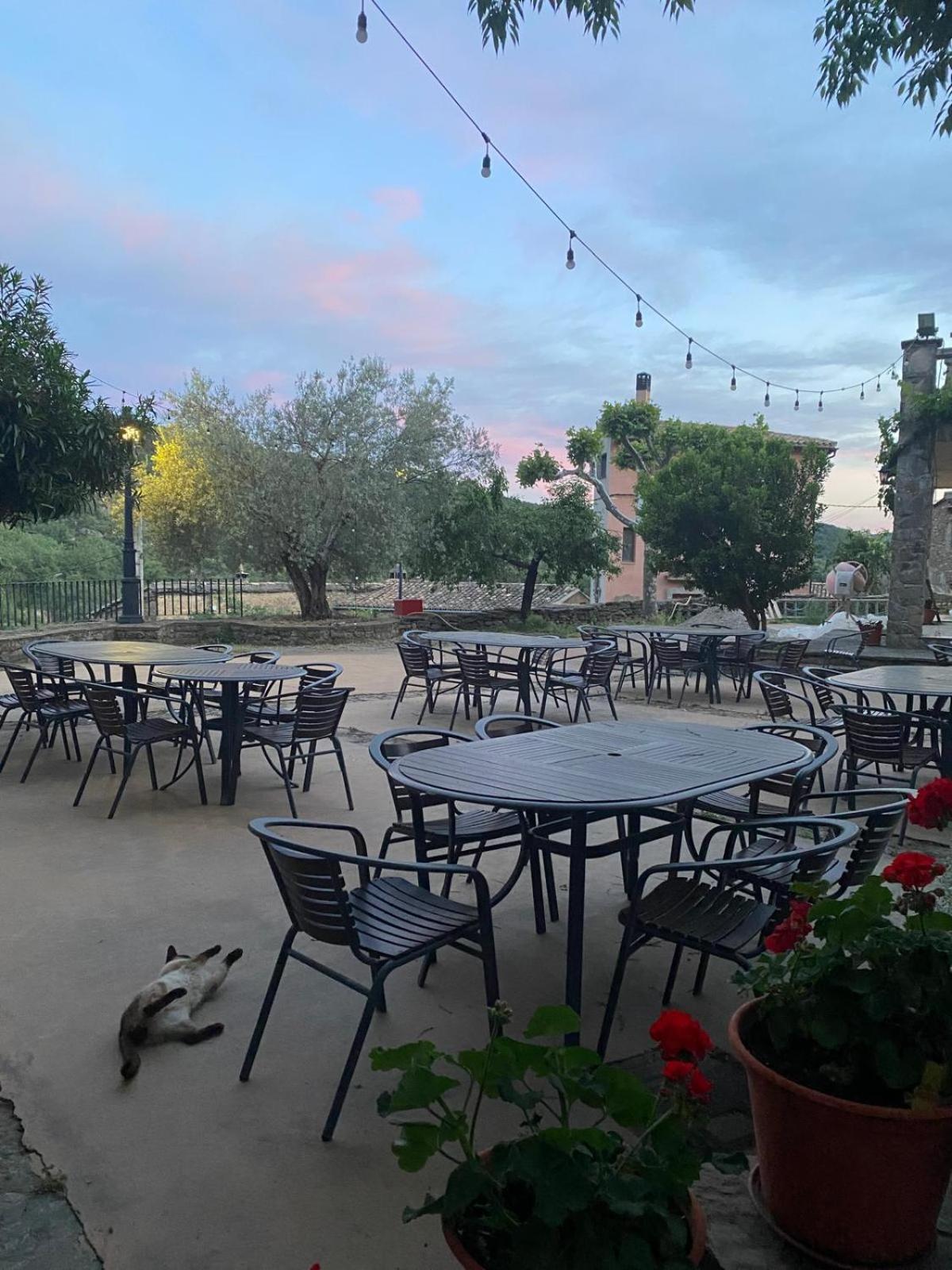 Hotel Guara Inluka Las Almunias Extérieur photo